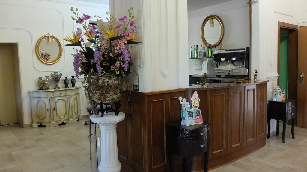 Hotel Dependance Montecatini Terme Ngoại thất bức ảnh